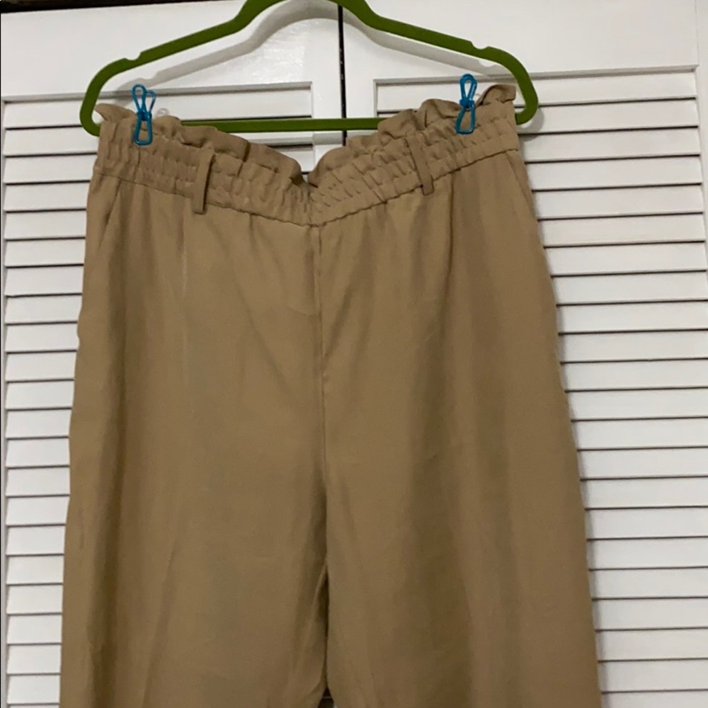 Baggy paperback pants